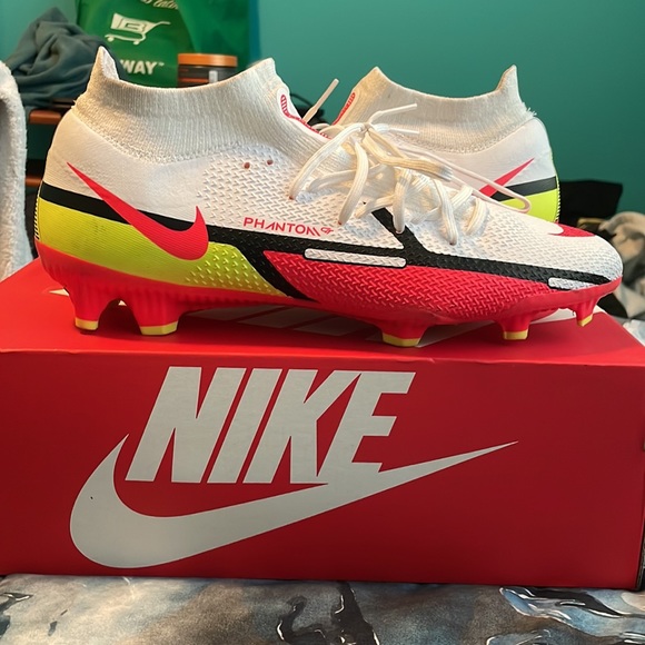 Nike Phantom GT2 Pro - Picture 2 of 5